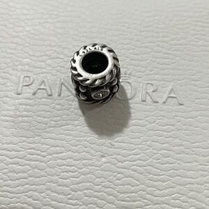Women's Pandora Oxy Crown Charm